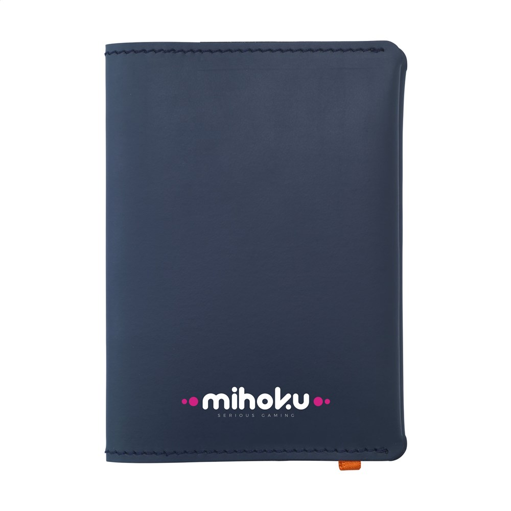 Recycled Leather Passport Holder paspoorthoesje