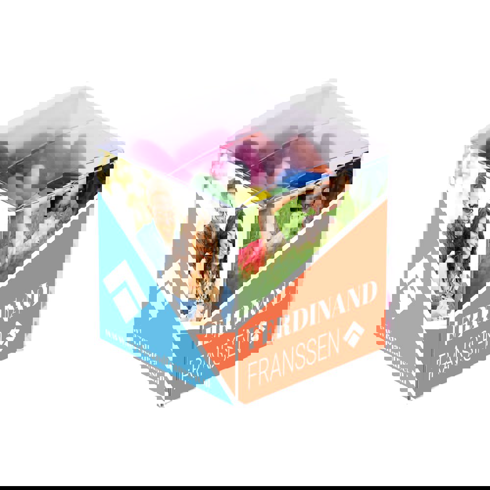 Transparante kubus met dropstaafjes